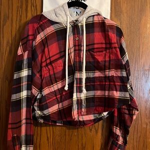 American eagle cropped flannel size small